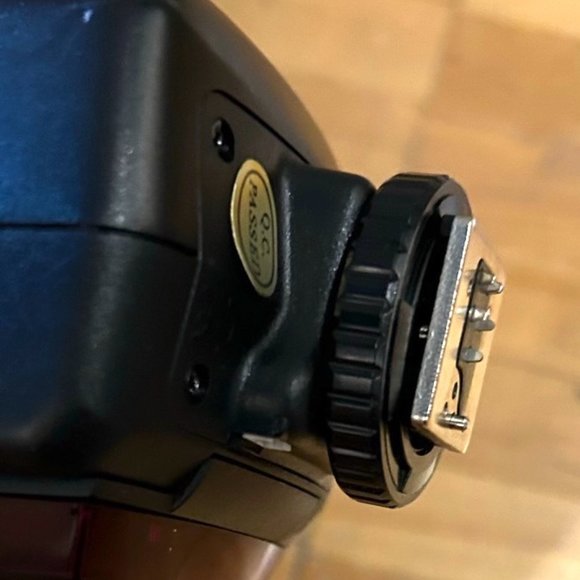 NEW ENERGIZER DIGITAL POWER ZOOM FLASH MODEL: ENF-600C - Picture 8 of 10